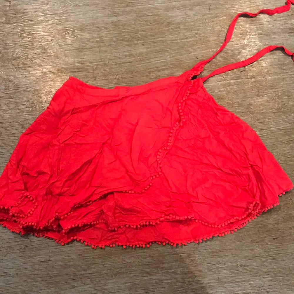 En Creme red skirt
